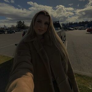 Meet your Posher, Madison